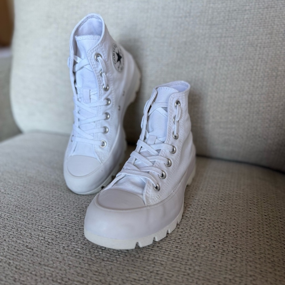 Converse Chuck Taylor All Star Lugged Hi White